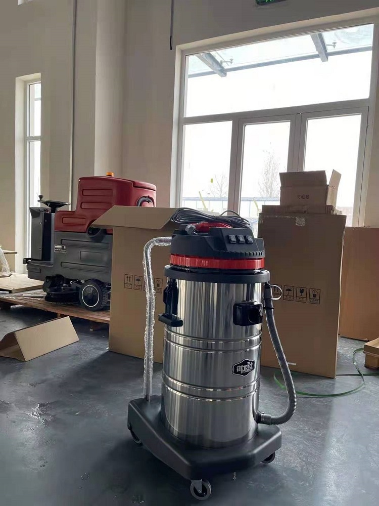 山東菏澤某公司選中御衛仕洗地機、工業吸塵器等清潔設備 山東菏澤某公司選中御衛仕洗地機、工業吸塵器等清潔設備